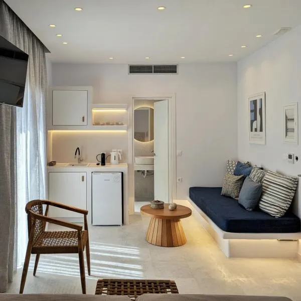 BlueArt Suites, hotel in Naxos Chora