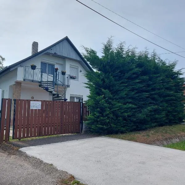 Loft Apartman, hotel en Zalakaros