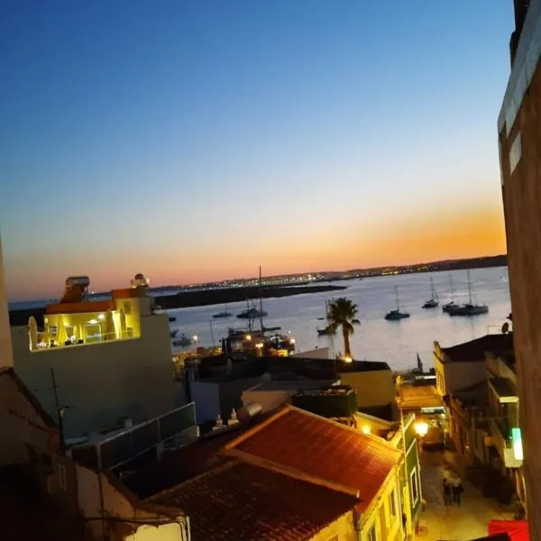 Casa no centro Alvor- Vista Ria Alvor, hotel in Alvor