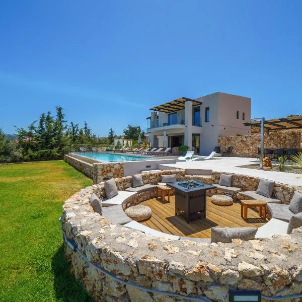 In Vivo Villa - Breathtaking View -90sqm Heated Infinity Pool, viešbutis mieste Áyios Pávlos