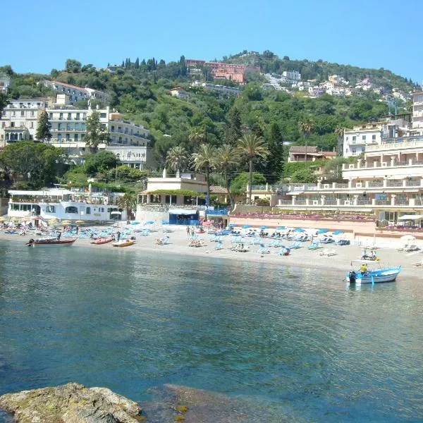 Taormina Bay Lucia's House 4, hotel in Nizza di Sicilia