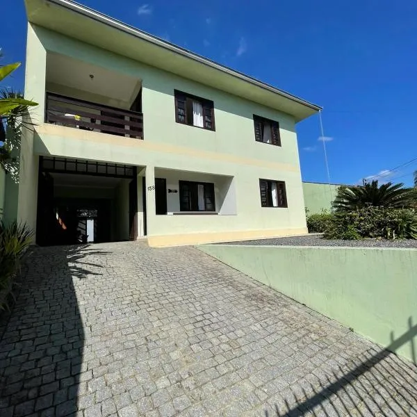 Hostel e Pousada Vó Lili, hotel en Joinville