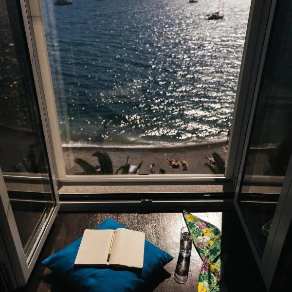 Hotel Palma, ξενοδοχείο σε Tivat