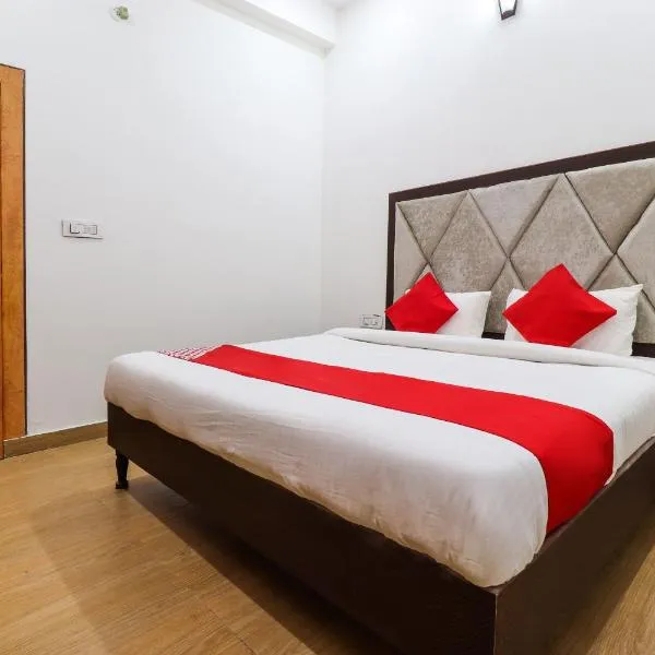 Hotel O Taj Royal, hotel v destinaci Tājganj