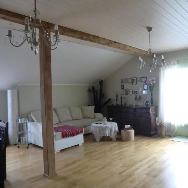 Kuressaare Romantic Apartment, hotel in Kuressaare