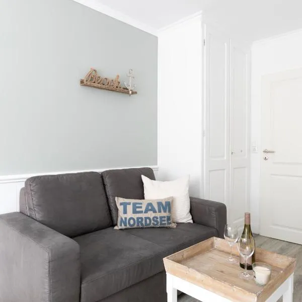 Top gelegenes Apartment Dünenstuuv direkt im Zentrum von SPO, hotel en Sankt Peter-Ording