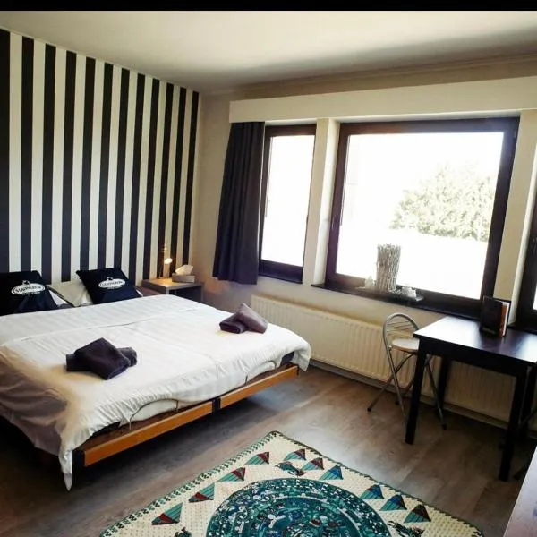 Homestay La Montagne des Coeurs, hotel v destinaci Eigenbilzen