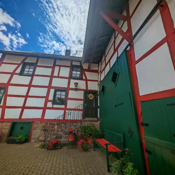 Gemütliches Bauernhaus am Nationalpark Eifel, hotel v destinaci Heimbach