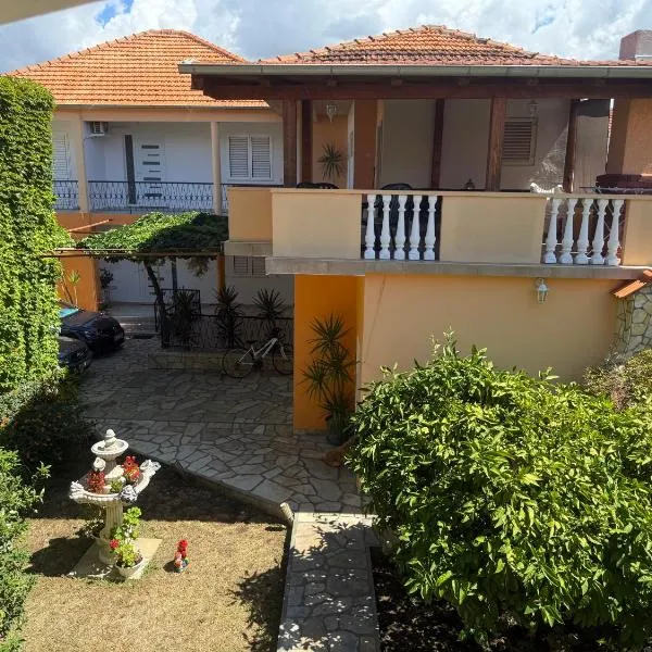 Ivica House, hotel in Bibinje