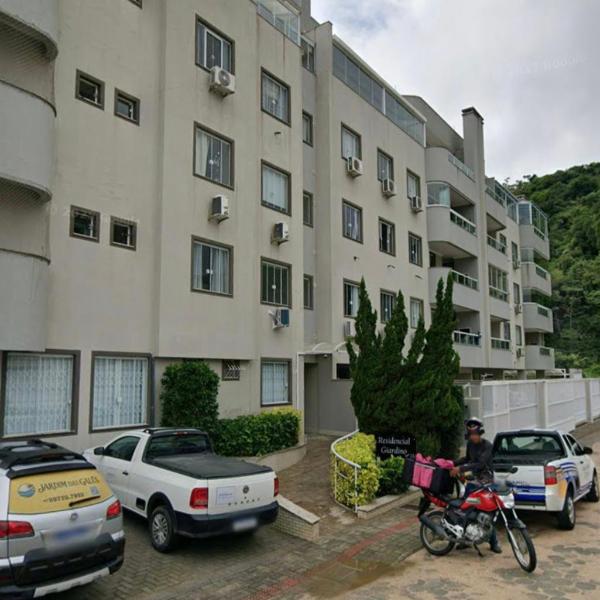 Apto em Bombinhas 2 quartos com 1 suíte, churrasqueira, vaga de garagem - Foto 4