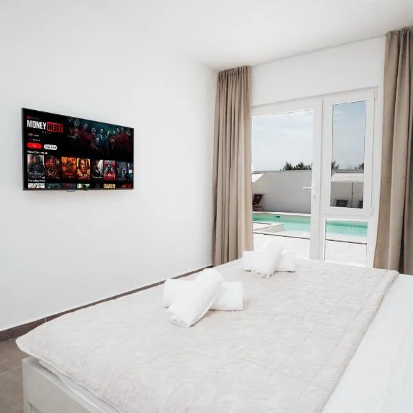 Villa Apartments Blanco - Near Airport Banja Luka, khách sạn ở Laktaši