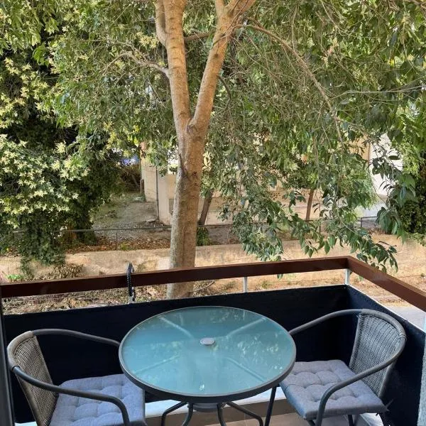 Luxury Apartment Bedro, hotel in Nea Kalikratia