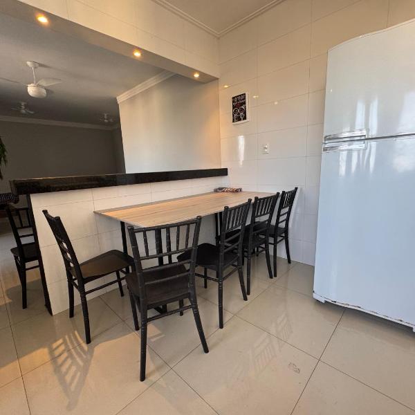 Apartamento telado ar condicionado no centro até 10 pessoas - Foto 4