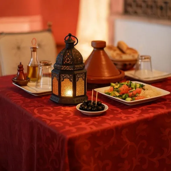 Auberge La Fibule Du Dades, hotel in Aït Idaïr