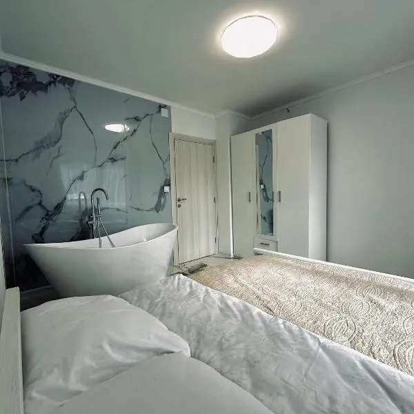 Apartment Casa Deluxe, hotel in Visoko