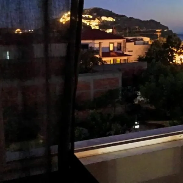 Αλέξανδρος 2, hotel i Mirina