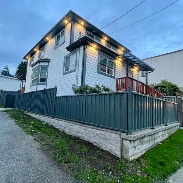 Budget friendly 2-Bed 1-Bath Suite, hôtel à New Westminster