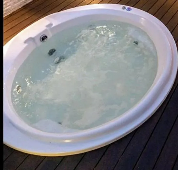 Escapada perfecta con jacuzzi privado en zona top, hotel v destinaci Mendoza