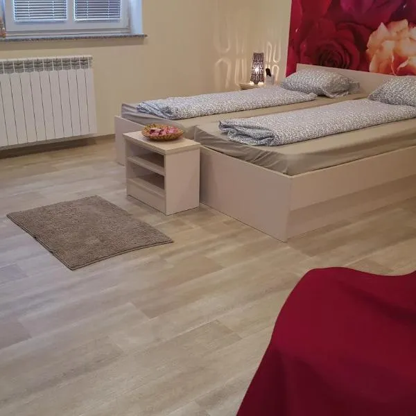 Rosa Bed and Breakfast, hotel v destinaci Podgorje