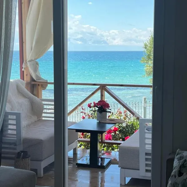 Beachfront Villa Athina, hotel u gradu 'Vergia'