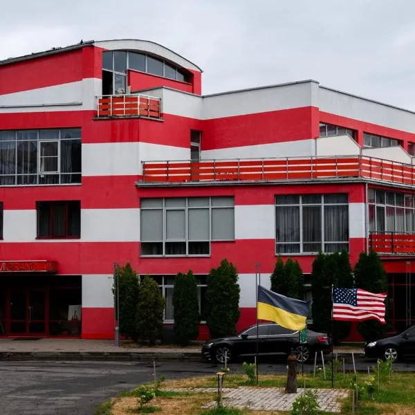 Emigrand Art Hotel, hotel v Užhorodu