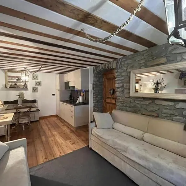 La casetta del cuore tra terme e montagna, hôtel à Pré-Saint-Didier