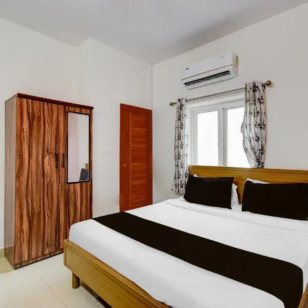 Super Collection O DLF CyberCity Hyderabad Formerly Key Suites, hotel in Kondapur