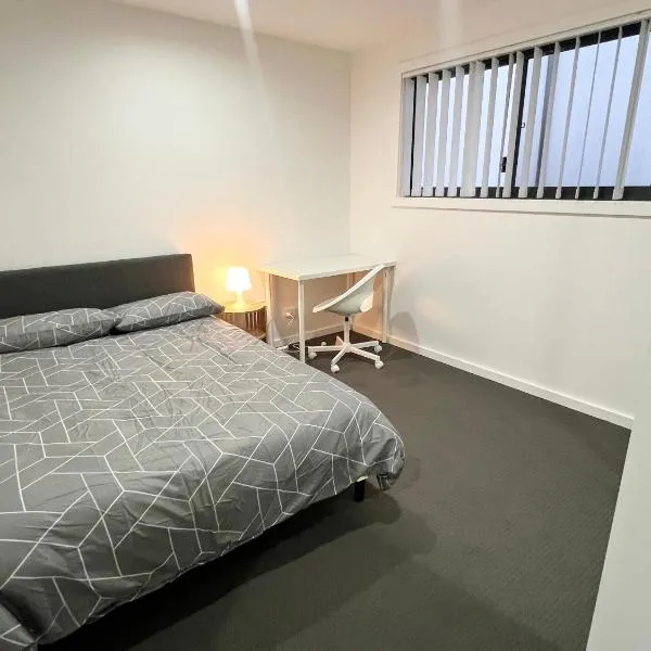 Modern and Comfortable Queen Room - OR2, hotel v destinaci Guildford