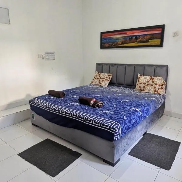 Sunray Hotel & Family Restaurant With Paruwa، فندق في Biyagama