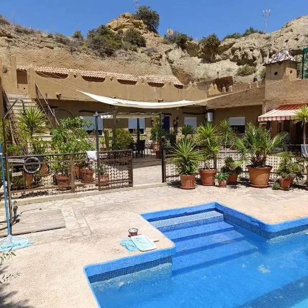 Nick's Cave, Bed and Breakfast with a difference, hotel in Cuevas del Almanzora
