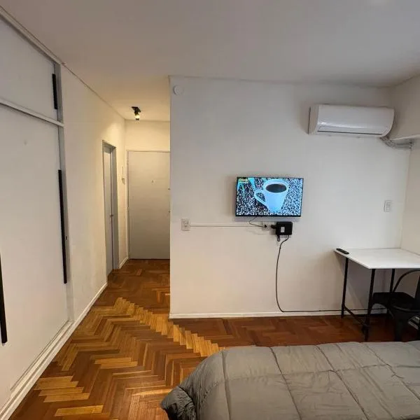 Monoambiente en pleno centro, hotel in Concordia