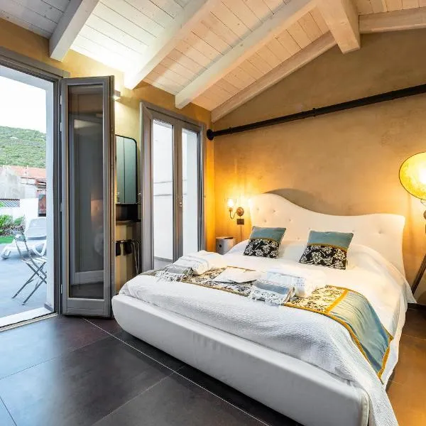 LUVIA ROOMS SPA, khách sạn ở Gonnesa