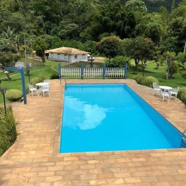 Sítio incrível com Piscina e lago em Bom Jardim, hotel en Bom Jardim