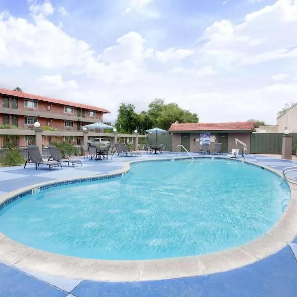 Motel 6 Pasadena, CA Old Town Pasadena Area, hotel in Pasadena