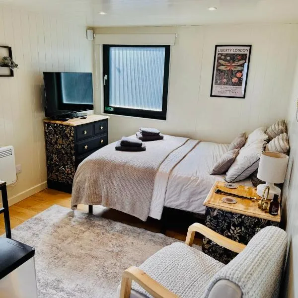 The Snug, hotel in Yeovil