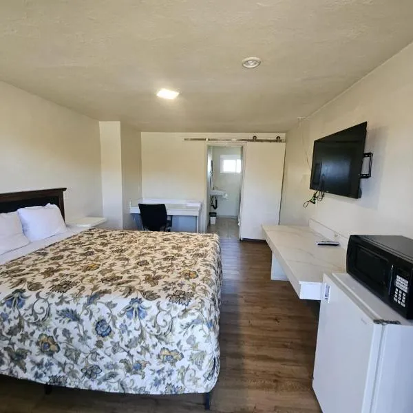Townhouse Del Rancho Motel Portland Oregon 205, hotel in Portland