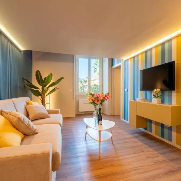 InLuce Loft, отель в городе Сан-Ремо