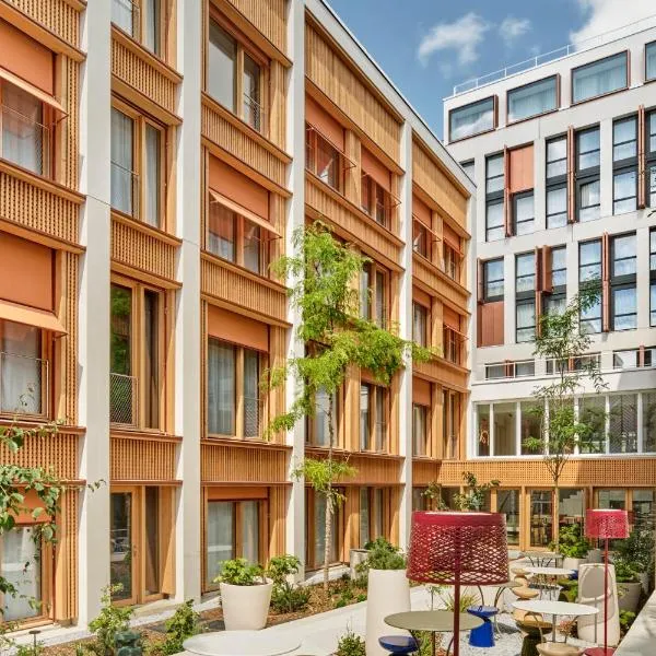 TRIBE Paris Pantin, hotel v destinaci Pantin