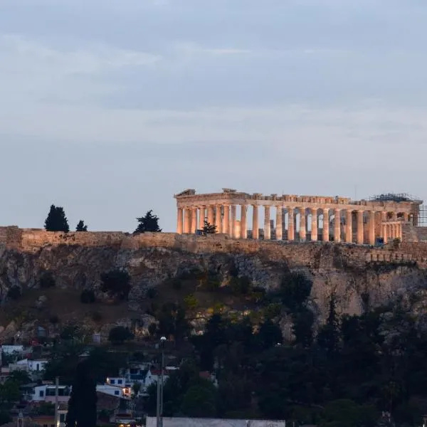 Acropolis view family big veranda by Zeussuites, hotel in Athens