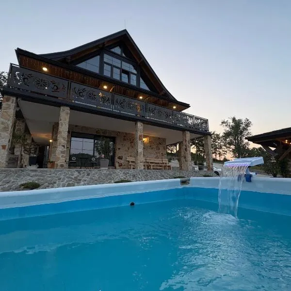 Villa Ligęzówka, hotel a Chyrowa