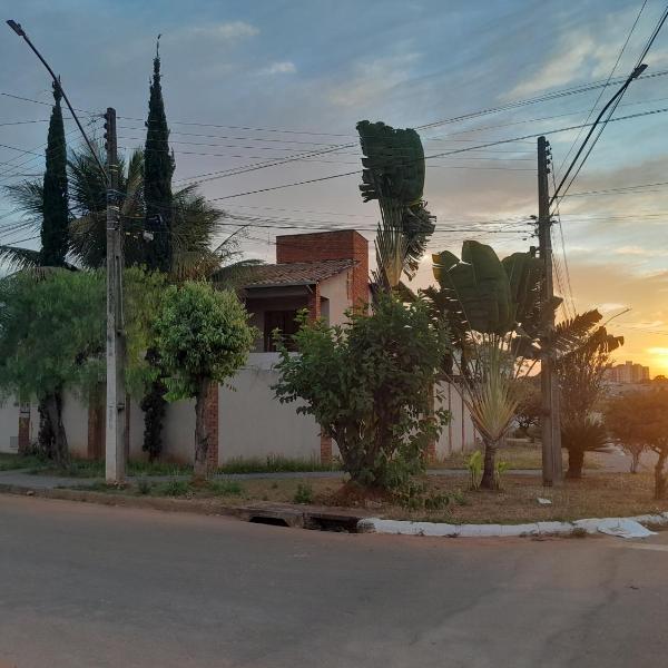 Quarto para casal em Goiânia setor Jaó