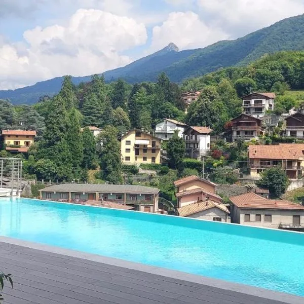 Villa Flora Lake Como - Villa con piscina, hotell sihtkohas Asso