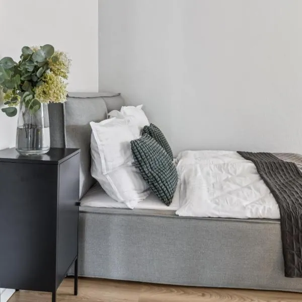 Groß - modern - nah an Köln- Luxuriöse Wohnung für 8 Personen in Remscheid, hotel em Remscheid