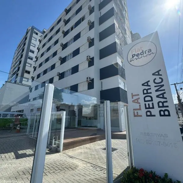 Flat Pedra Branca Hotel, hotel in Palhoça
