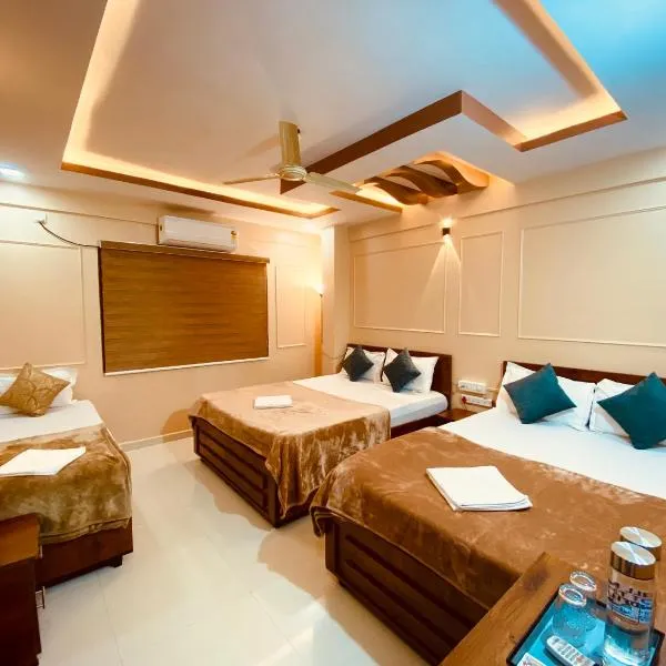 AL-MANAL 305 Premium Room 5 beds, hotel a Bhatkal