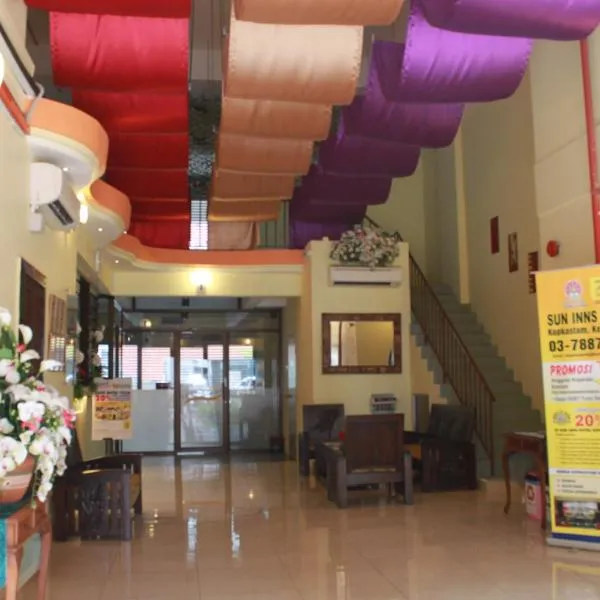 Sun Inns Hotel KopKastam Kelana Jaya: Petaling Jaya şehrinde bir otel