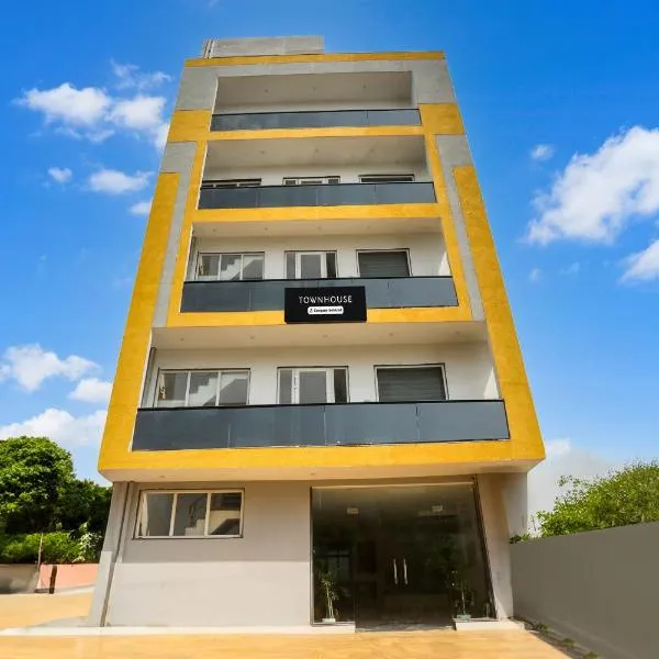 Super Townhouse Sector 69 Gurgaon, khách sạn ở Gurgaon