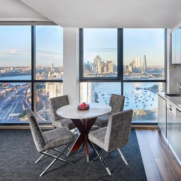 Meriton Suites North Sydney, hotel in Sydney