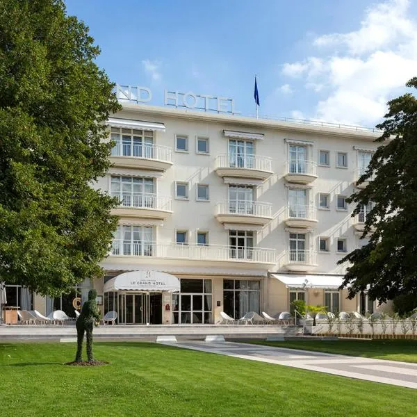 Hôtel Barrière le Grand Hôtel Enghien-les-Bains, hotel in Enghien-les-Bains