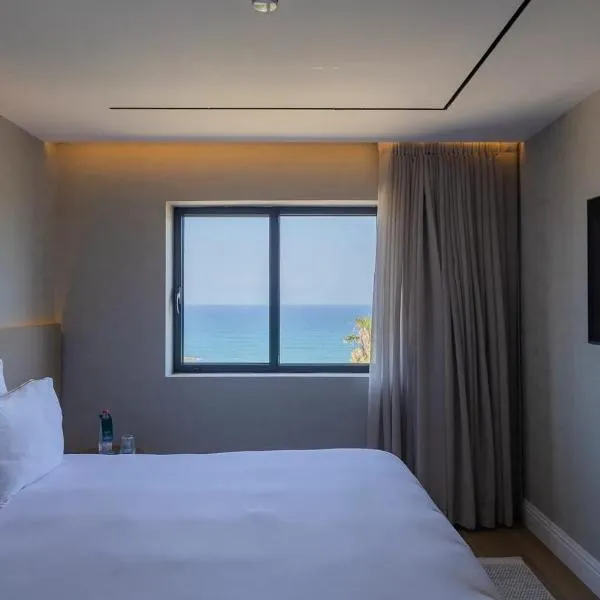 Seanergy Boutique & Spa Hotel, hotel u gradu Netanja